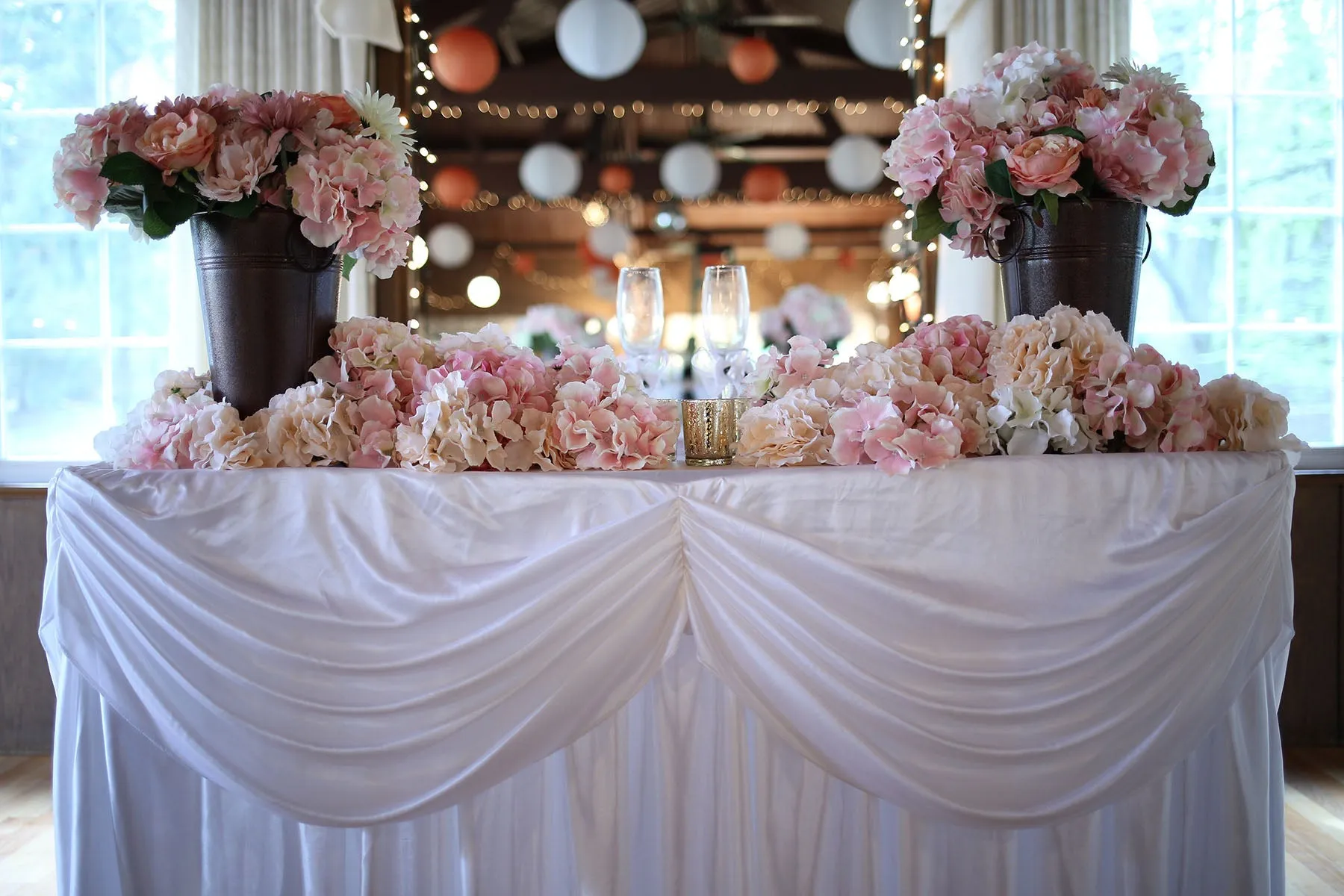 6 ft. Drape Chiffon All-In-1 Tablecloth/Pleated Skirt