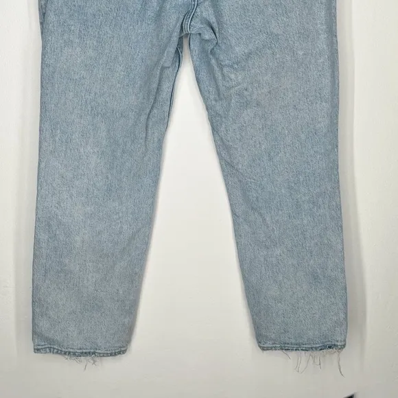 Abercrombie &amp; Fitch The 90s Straight Ultra High Rise Asymmetrical Waist 32/14S