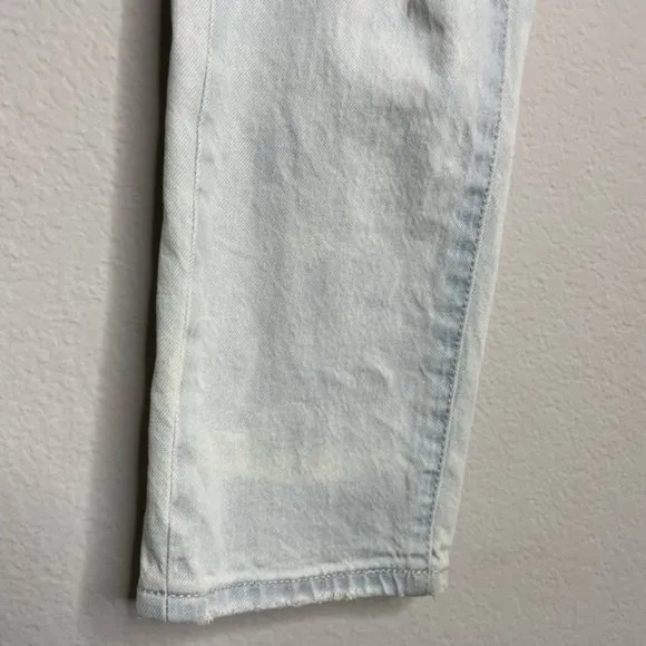 Anthropologie Pilcro‎ Mid Rise Slim Boyfriend Light Blue Distressed Jeans 25