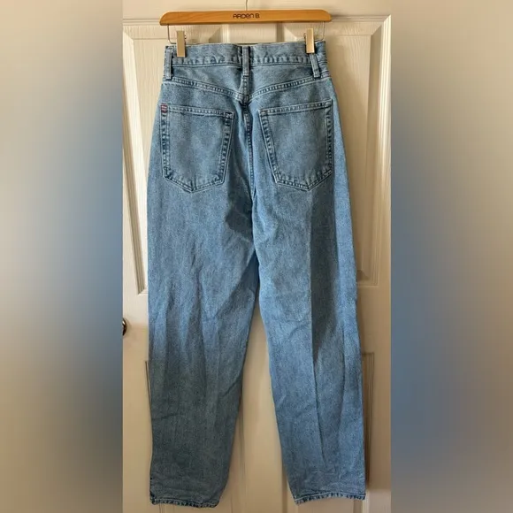 BDG Urban Outfitters Women’s High Waisted‎ Baggy Distressed Jeans Size 27