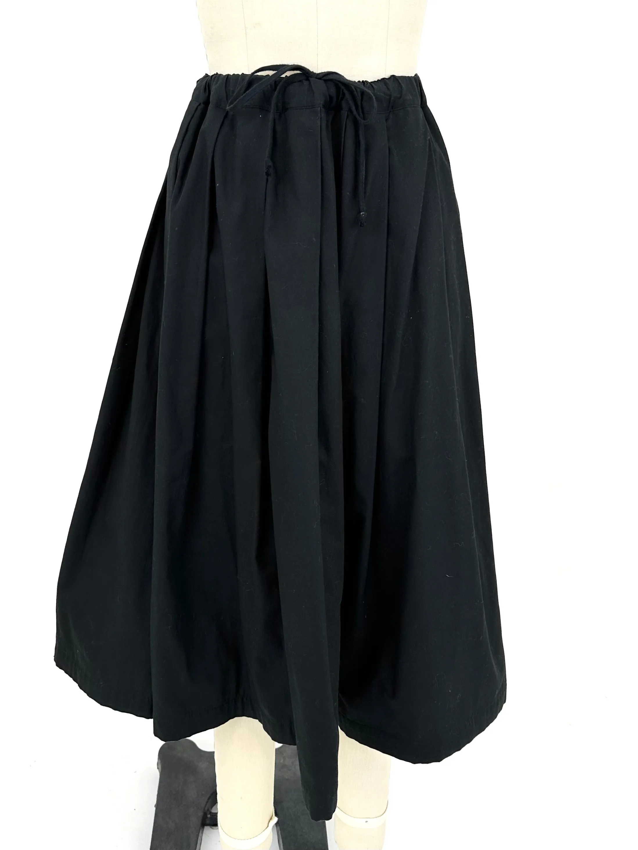 Black Comme Des Garçons Pleated Midi Skirt
