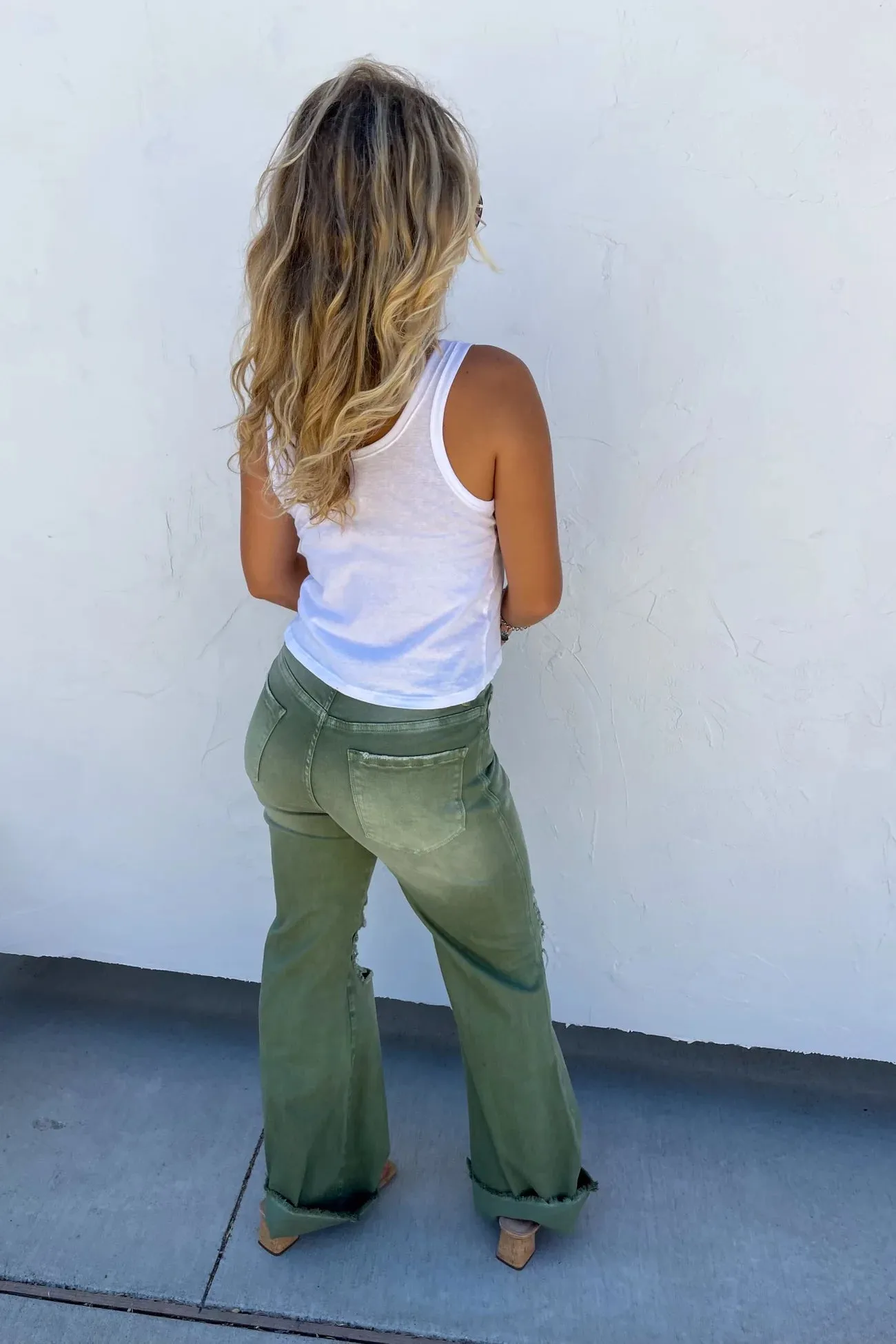BLAKELY DISTRESSED COLORED JEANS