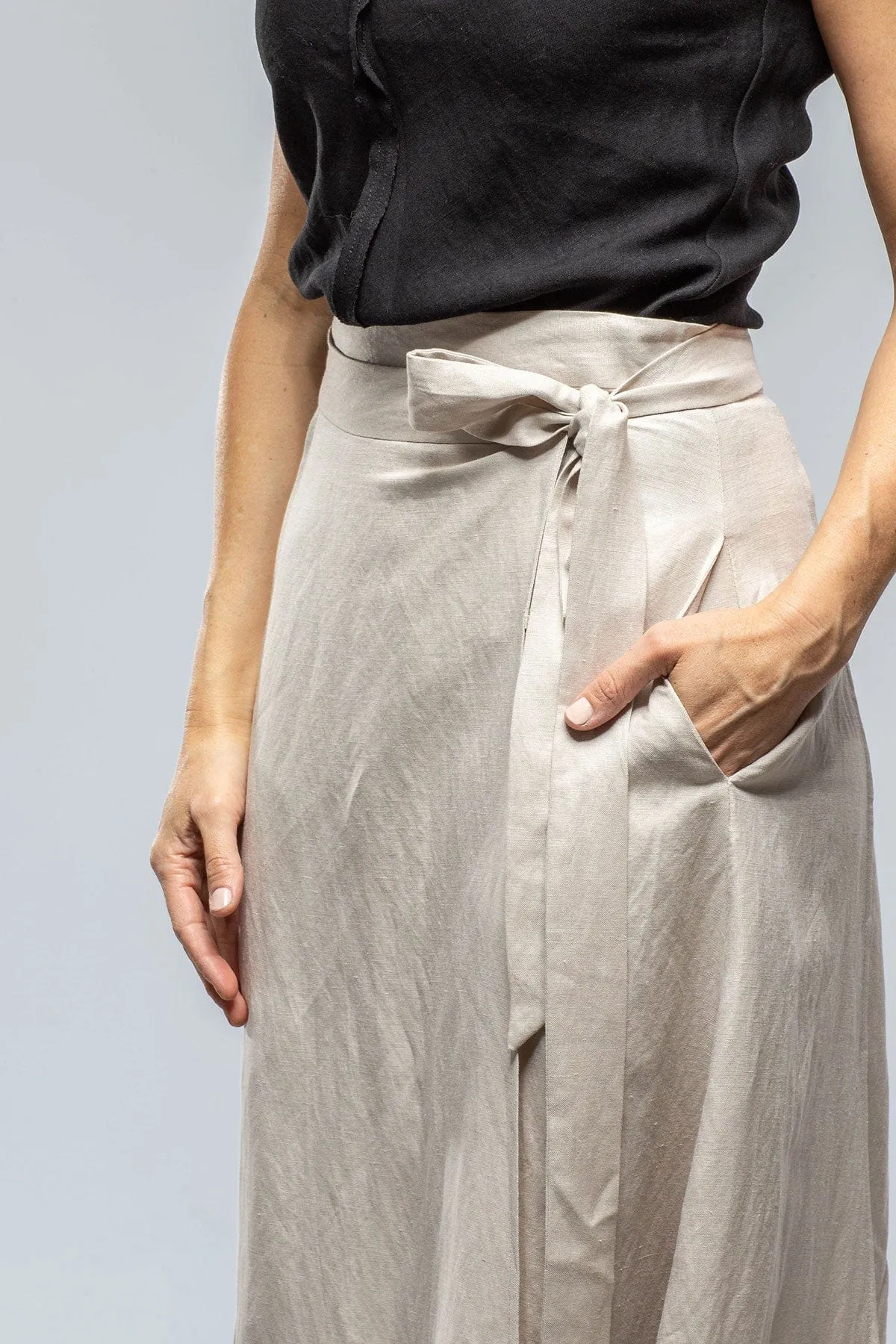 Casandra Wrap Linen Skirt In Ecru