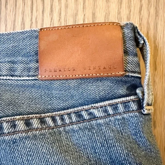 Citizens of Humanity Emerson Slim Boyfriend Distressed Jeans