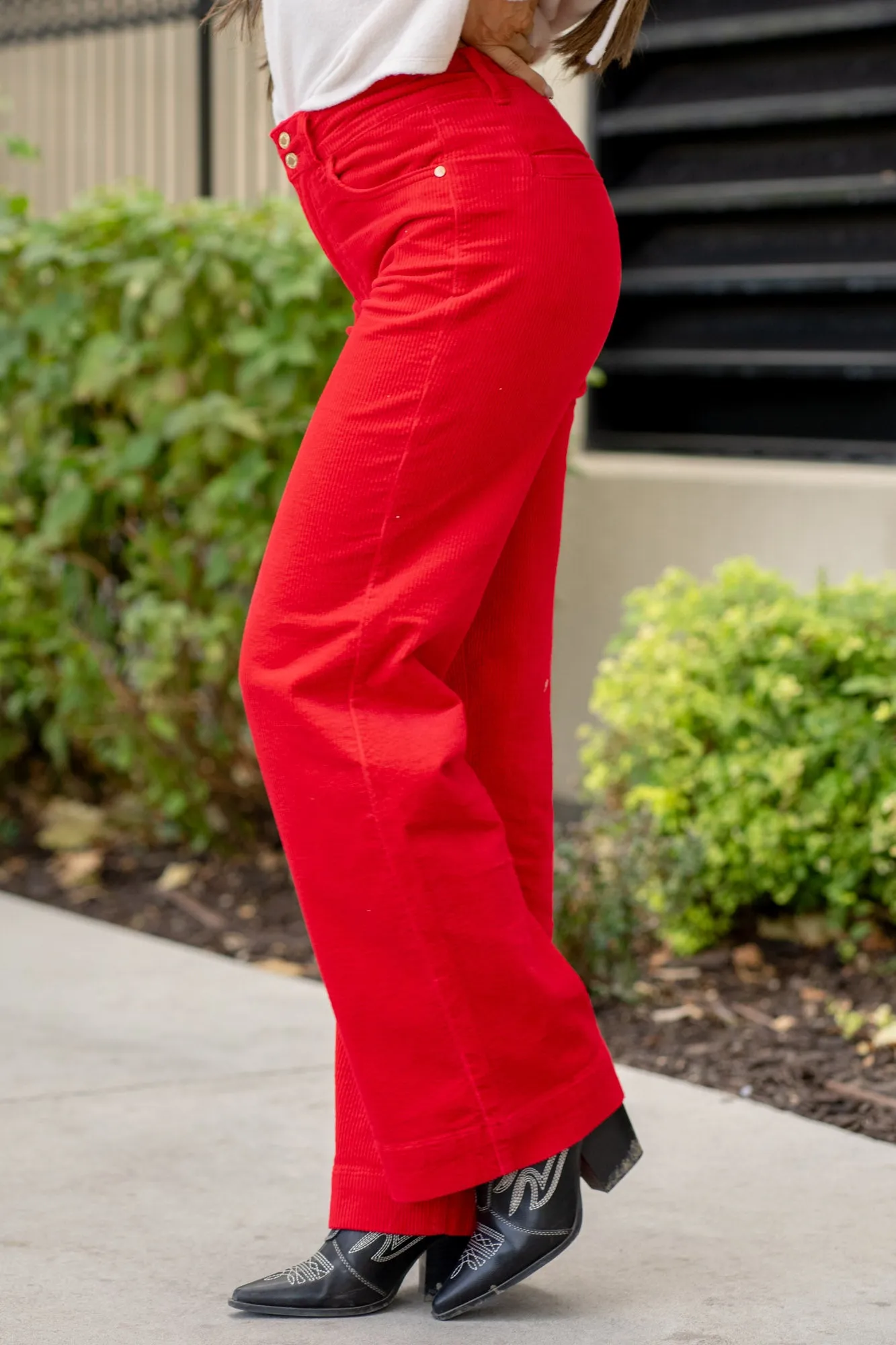 Corduroy High Rise Wide Leg Regular & Plus Sizes