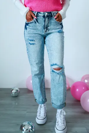 distressed denim - light wash