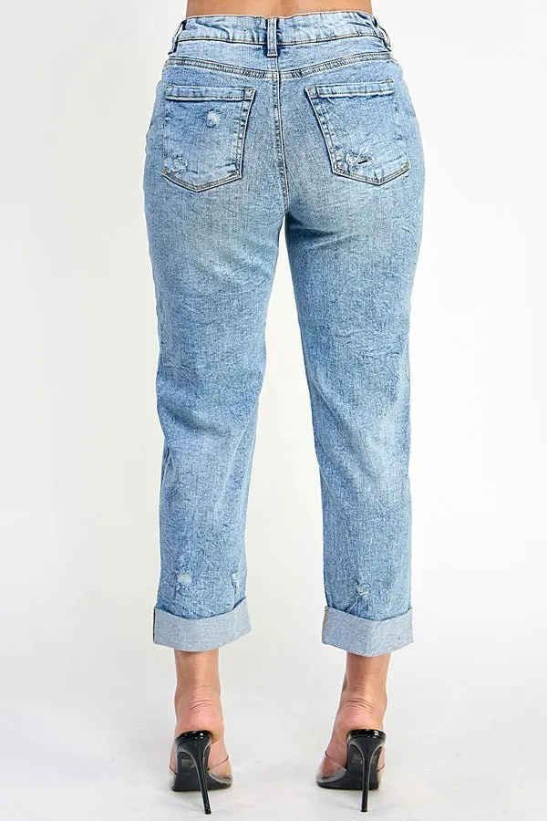 DISTRESSED  HIGH RISE STRETCH MOM JEANS