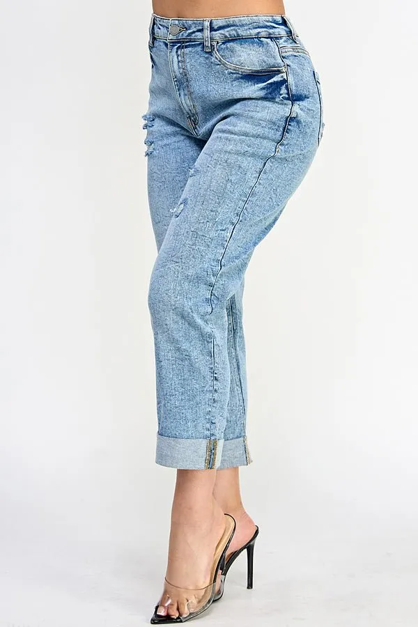 DISTRESSED  HIGH RISE STRETCH MOM JEANS