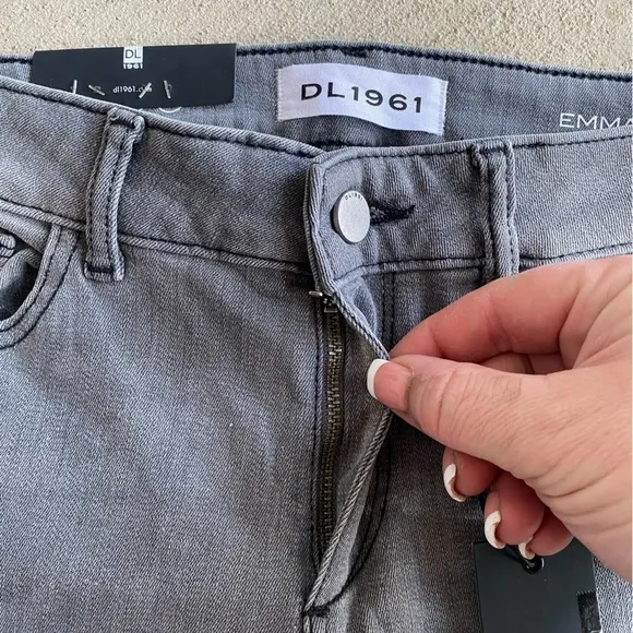 DL1961 | Gray Emma Smart Denim Distressed Power Legging Slim Jeans 26