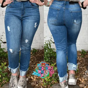 Frayed Cuff Ankle Straight Jeans