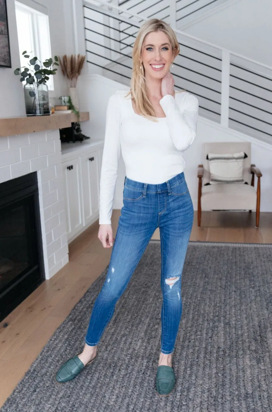 Get Together Mid-Rise Skinny Jegging by Judy Blue