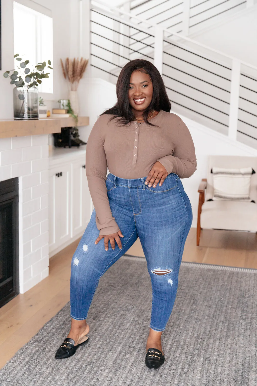 Get Together Mid-Rise Skinny Jegging by Judy Blue