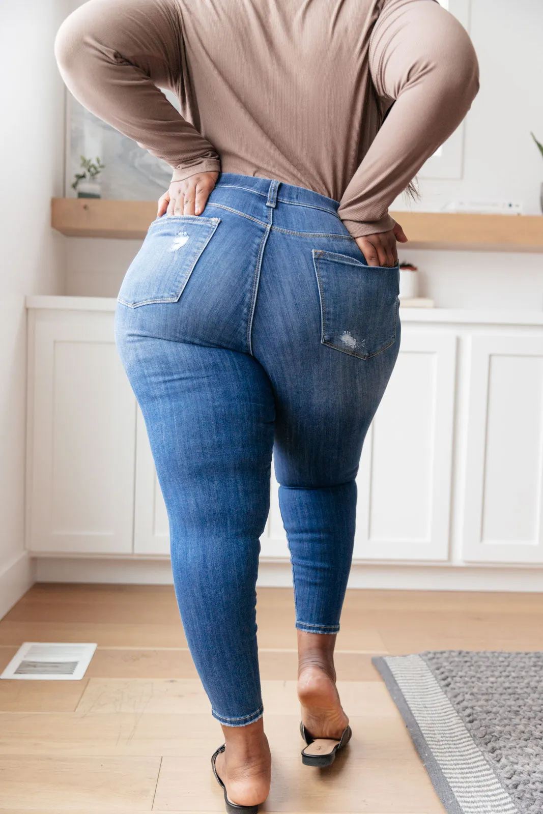 Get Together Mid-Rise Skinny Jegging by Judy Blue