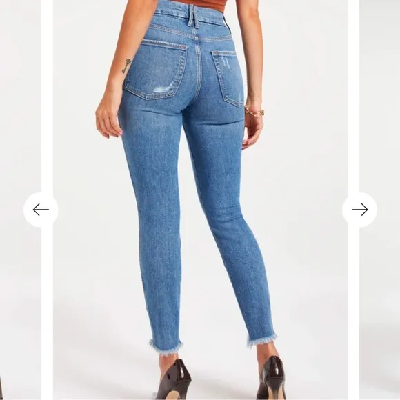 Good American Good Curve Slim High Rise Jeans in Blue411