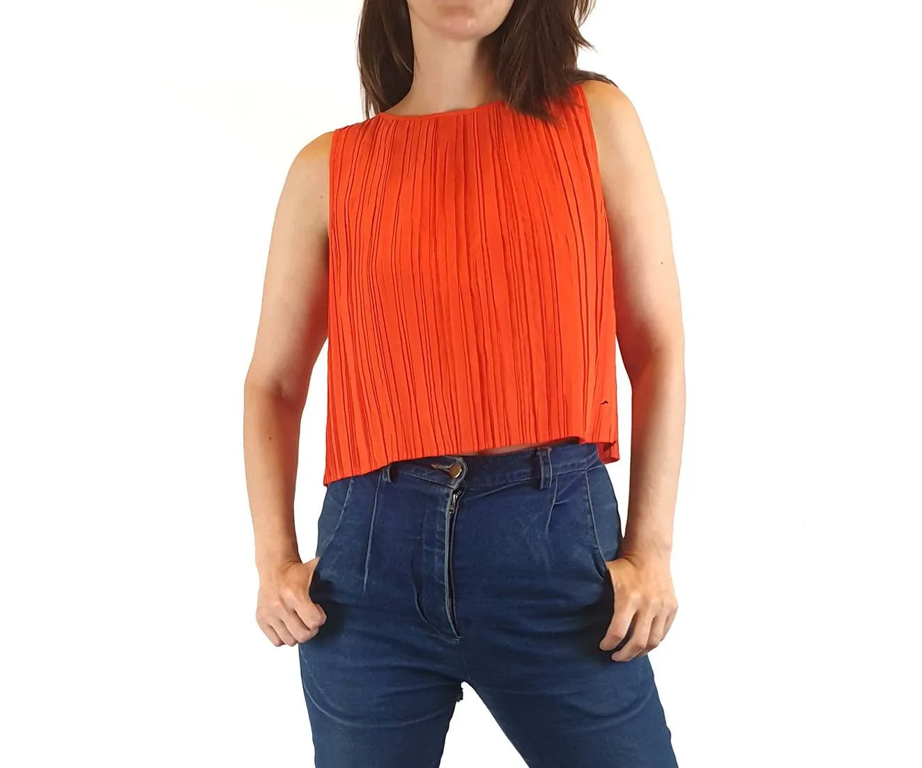 Gorman cropped red sleeveless pleated top size 8