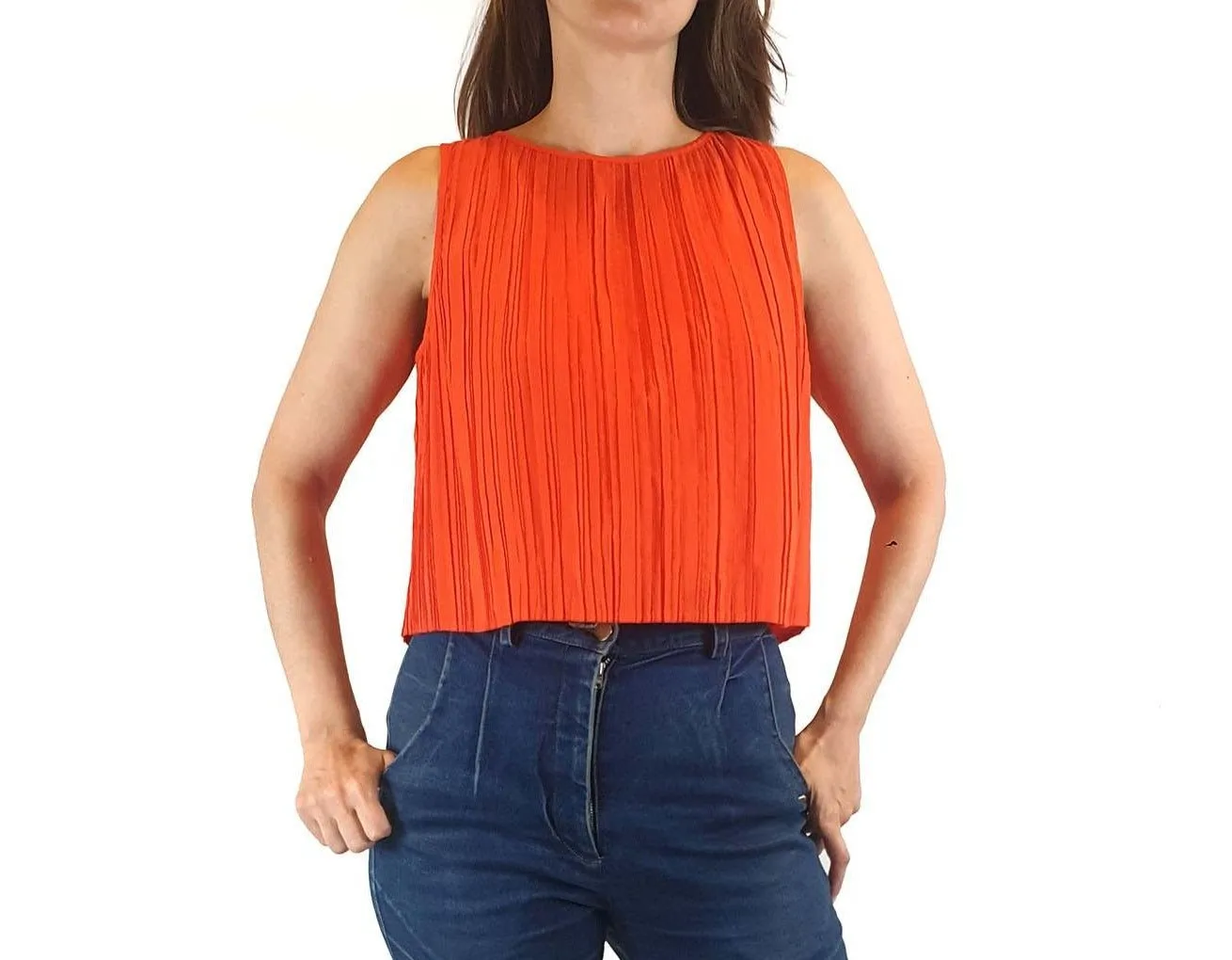 Gorman cropped red sleeveless pleated top size 8
