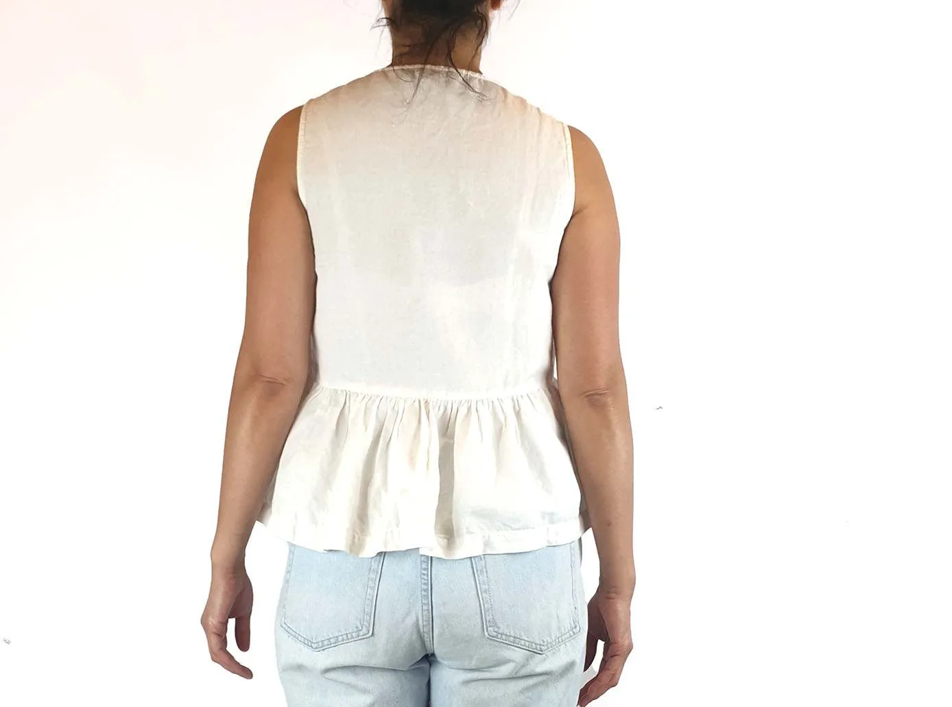 Gorman white faux wrap sleeveless top size 10