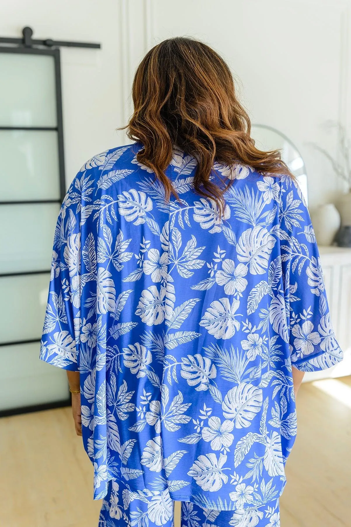 Hazel Blues® | Tropical Stories Kimono