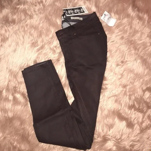 Jessica Simpson wine colored coated jeans