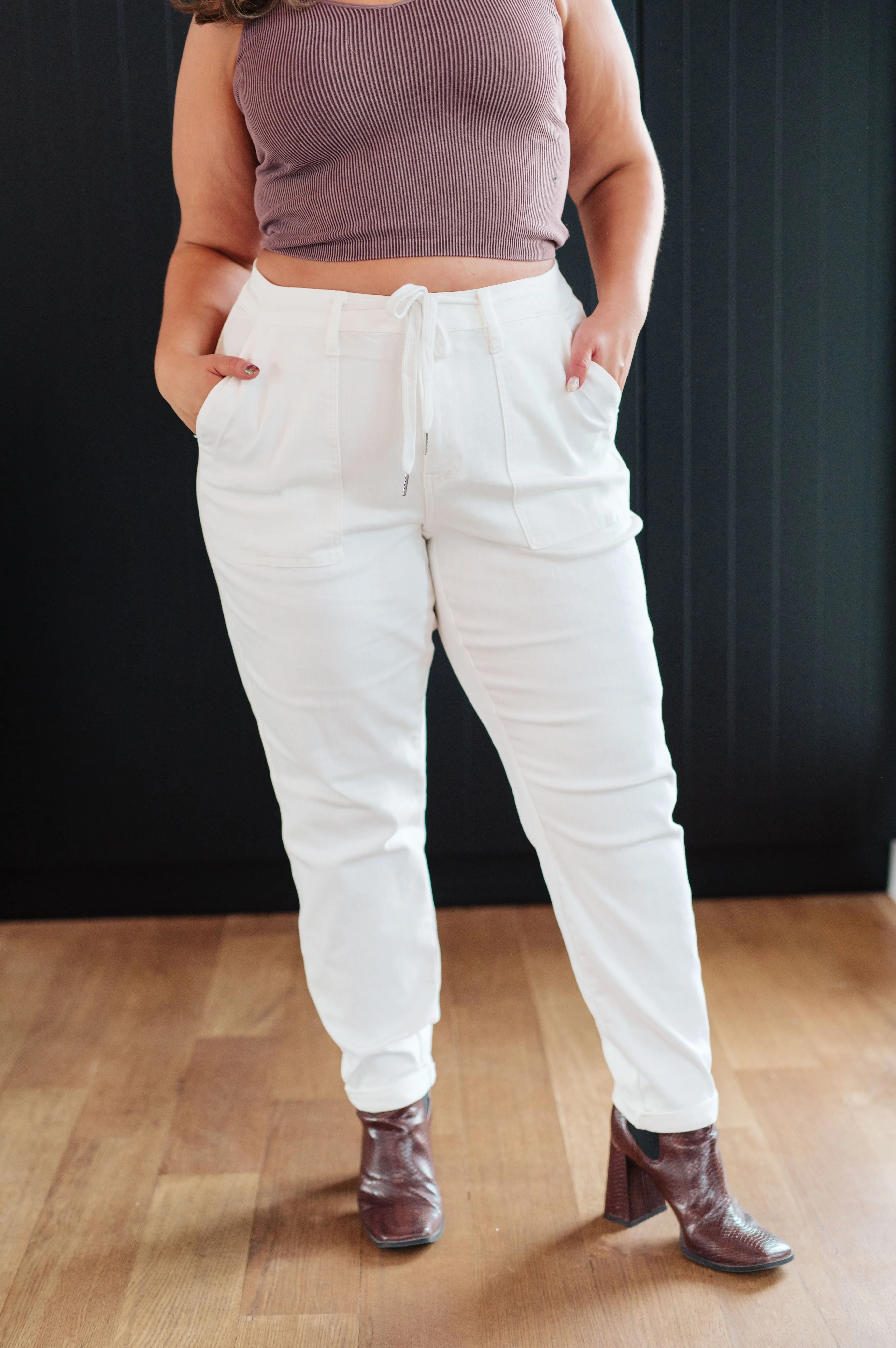 Judy Blue High-Rise Denim Joggers in Ecru