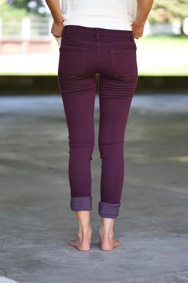 Kan Can Distressed Jeans ~ Burgundy