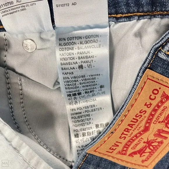 Levi's Women's 726 Flare Jeans Distressed Denim Casual Size 33 Blue