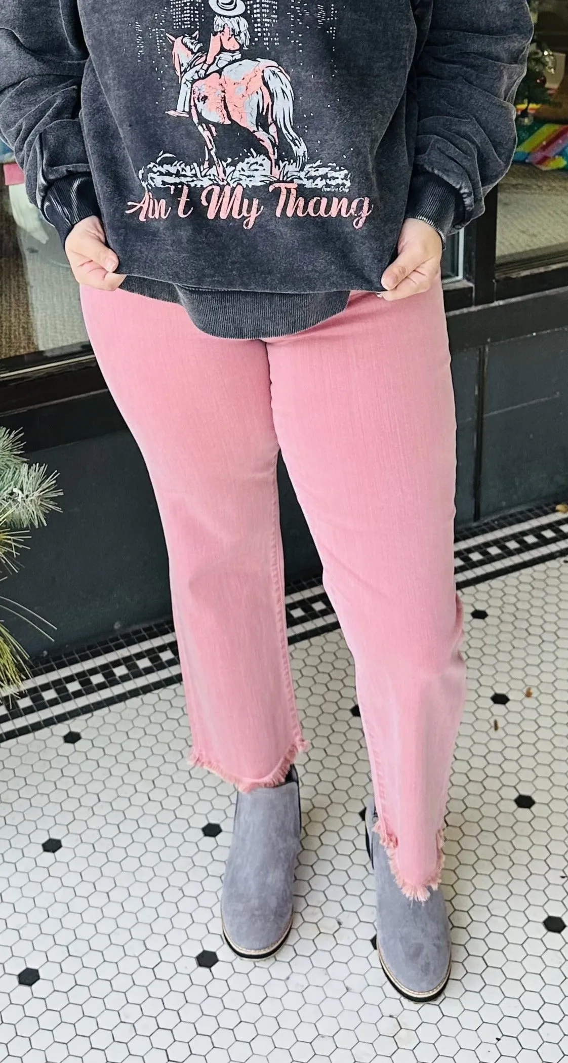 LP Colored Kennedy Cropped Straight Denim Jeans w Frayed Hem