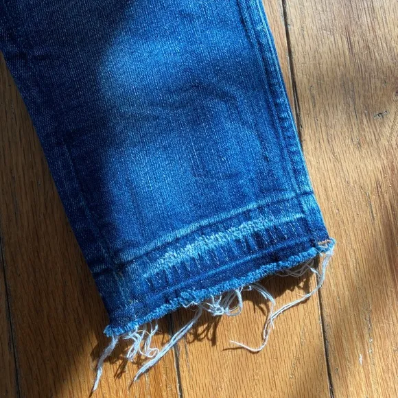 Madewell 9” High Rise Skinny Jeans Released Hem Size 23