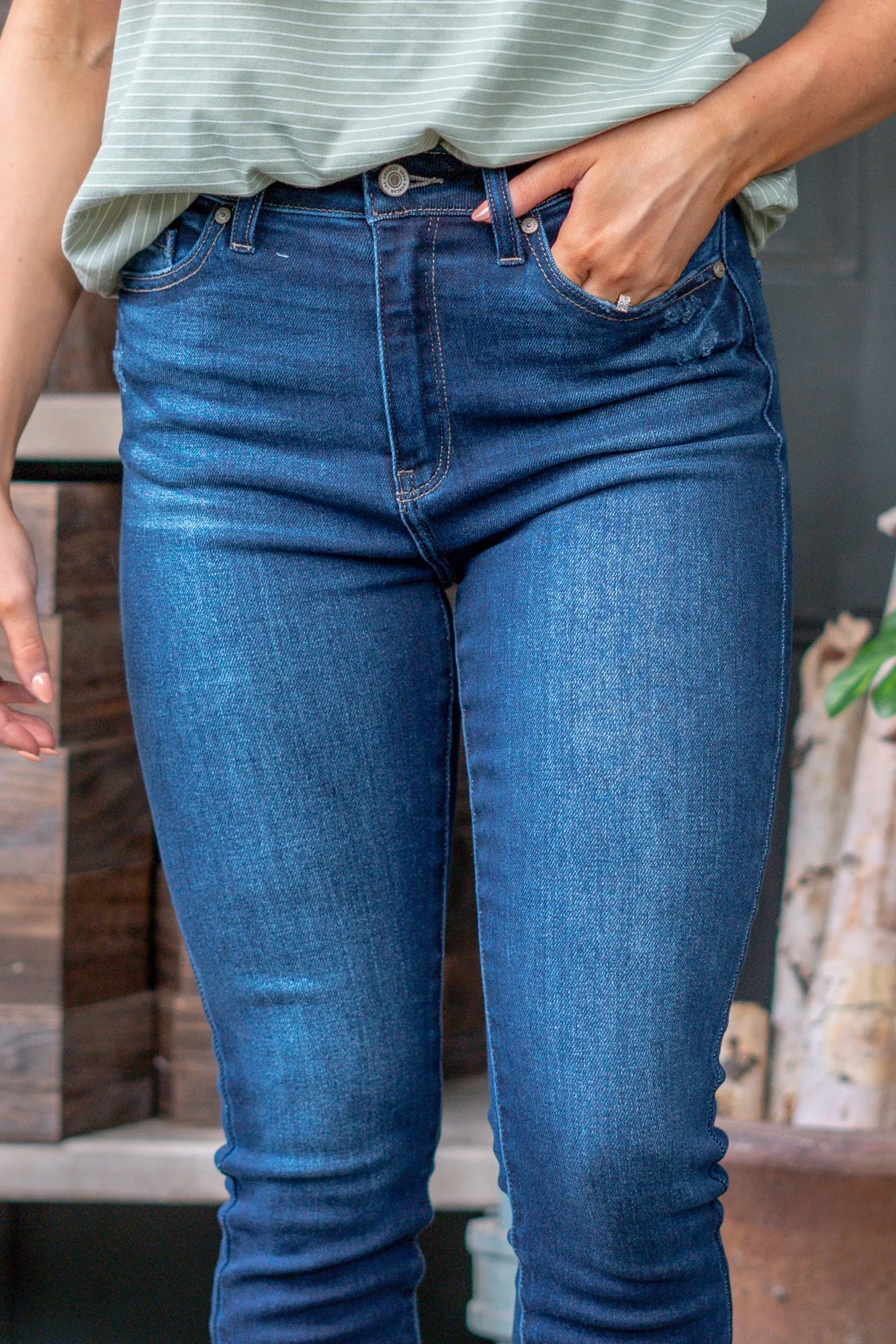 Maria Ultra High Rise Ankle Skinny