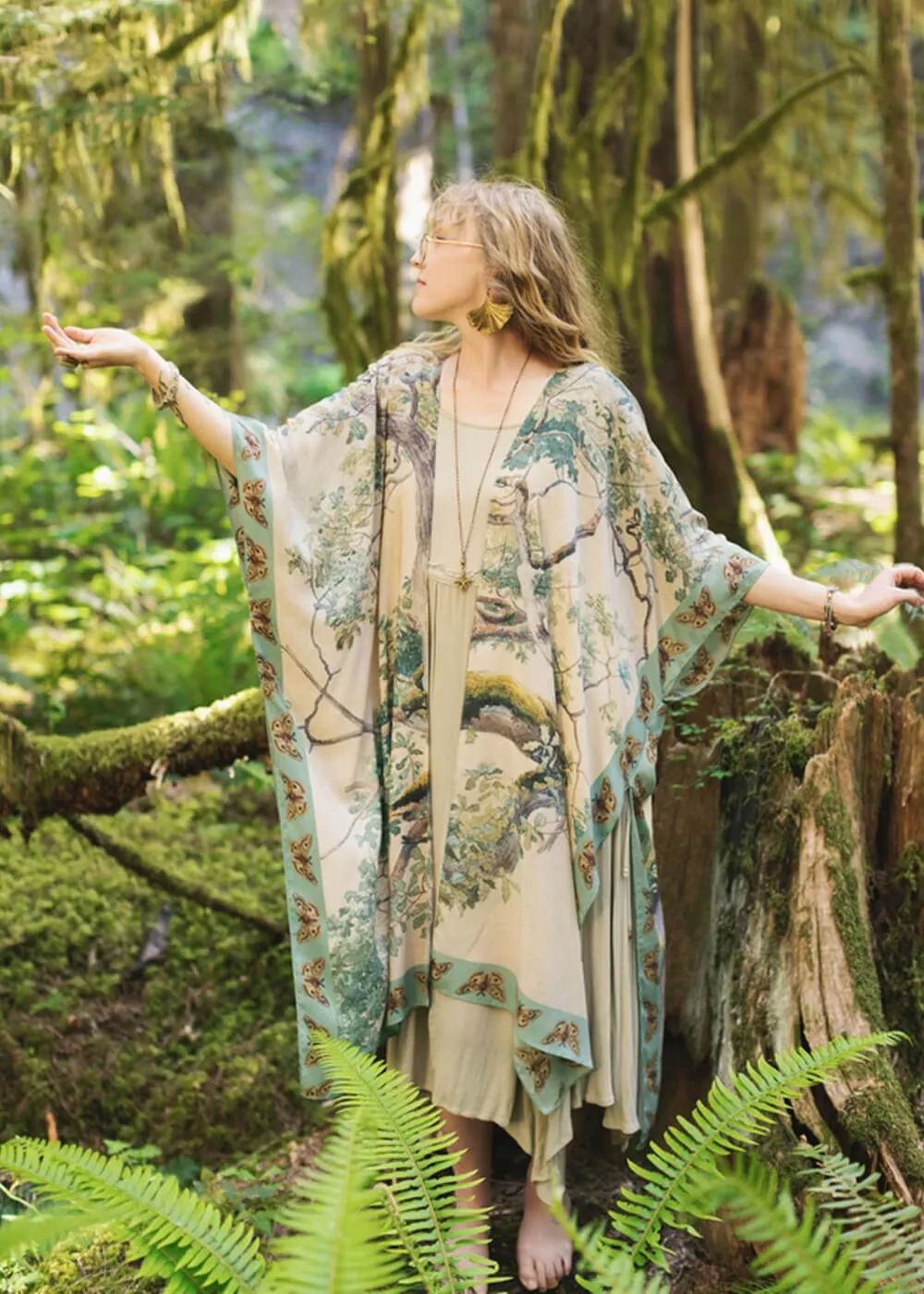 Market Of Stars Earth & Sky Lange Kimono Creme