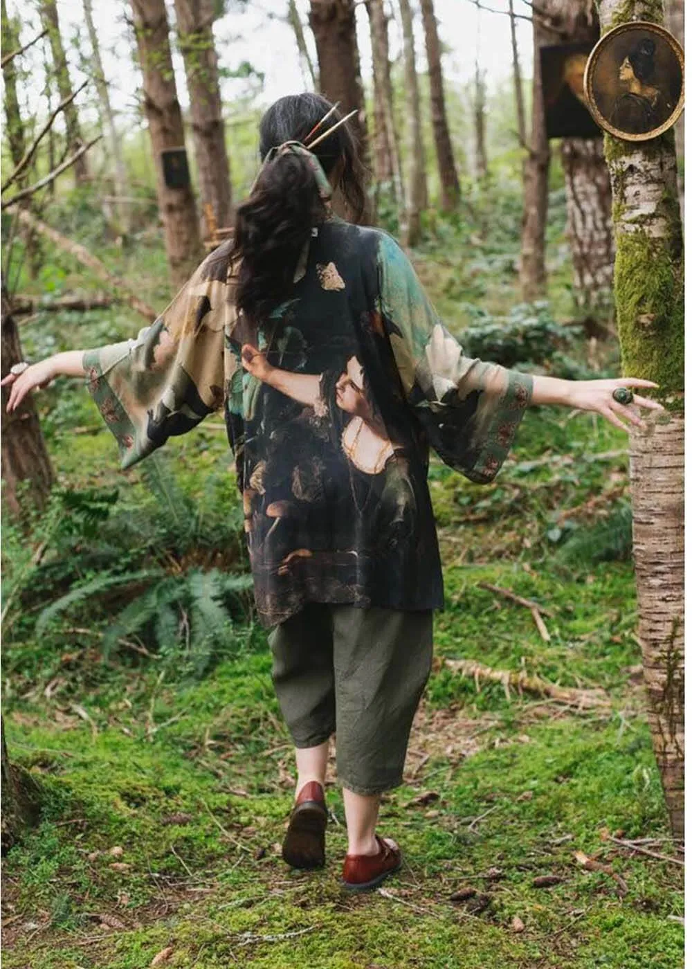 Market Of Stars Heartwork Gentileschi Midi Kimono in Multi