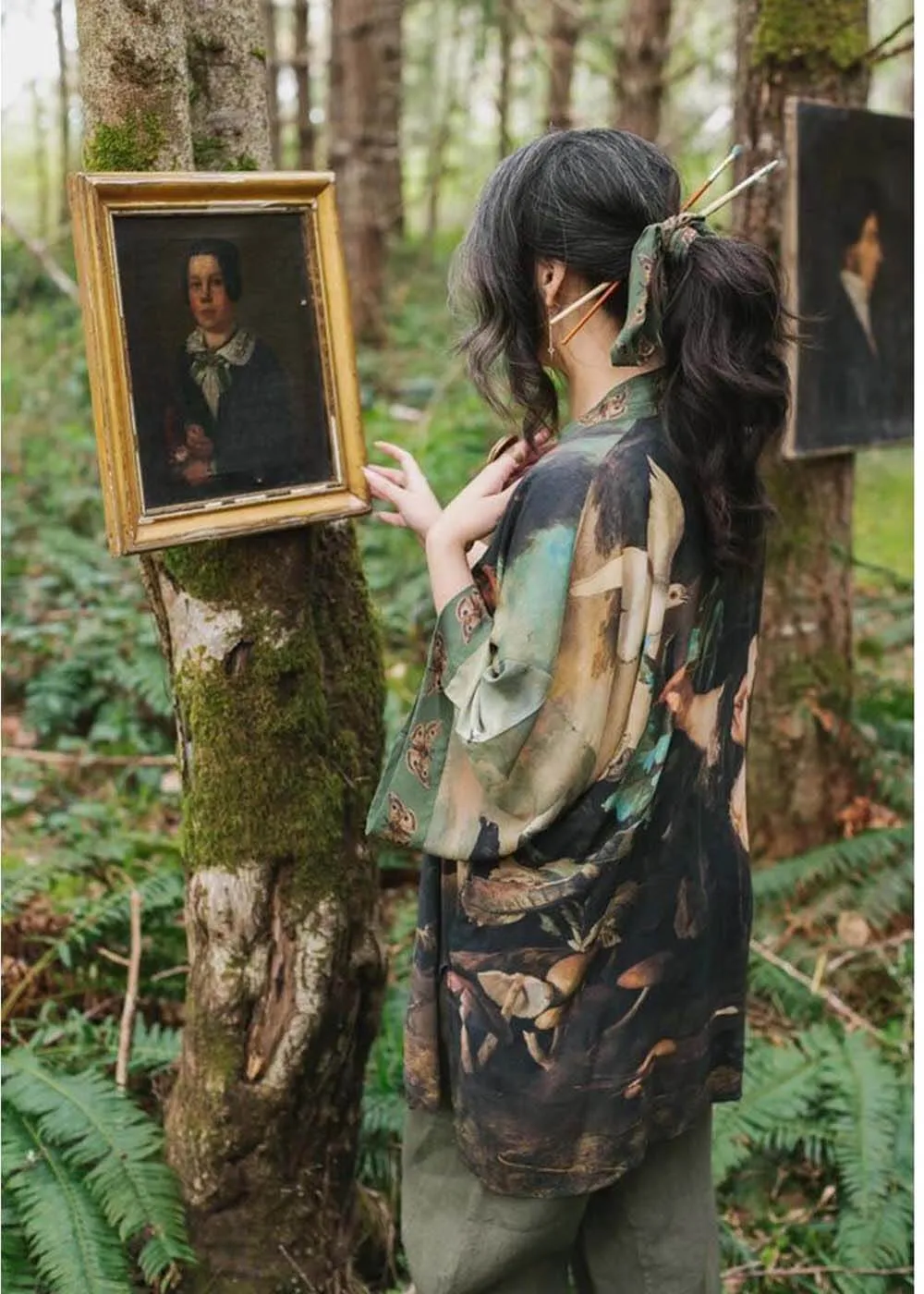 Market Of Stars Heartwork Gentileschi Midi Kimono in Multi