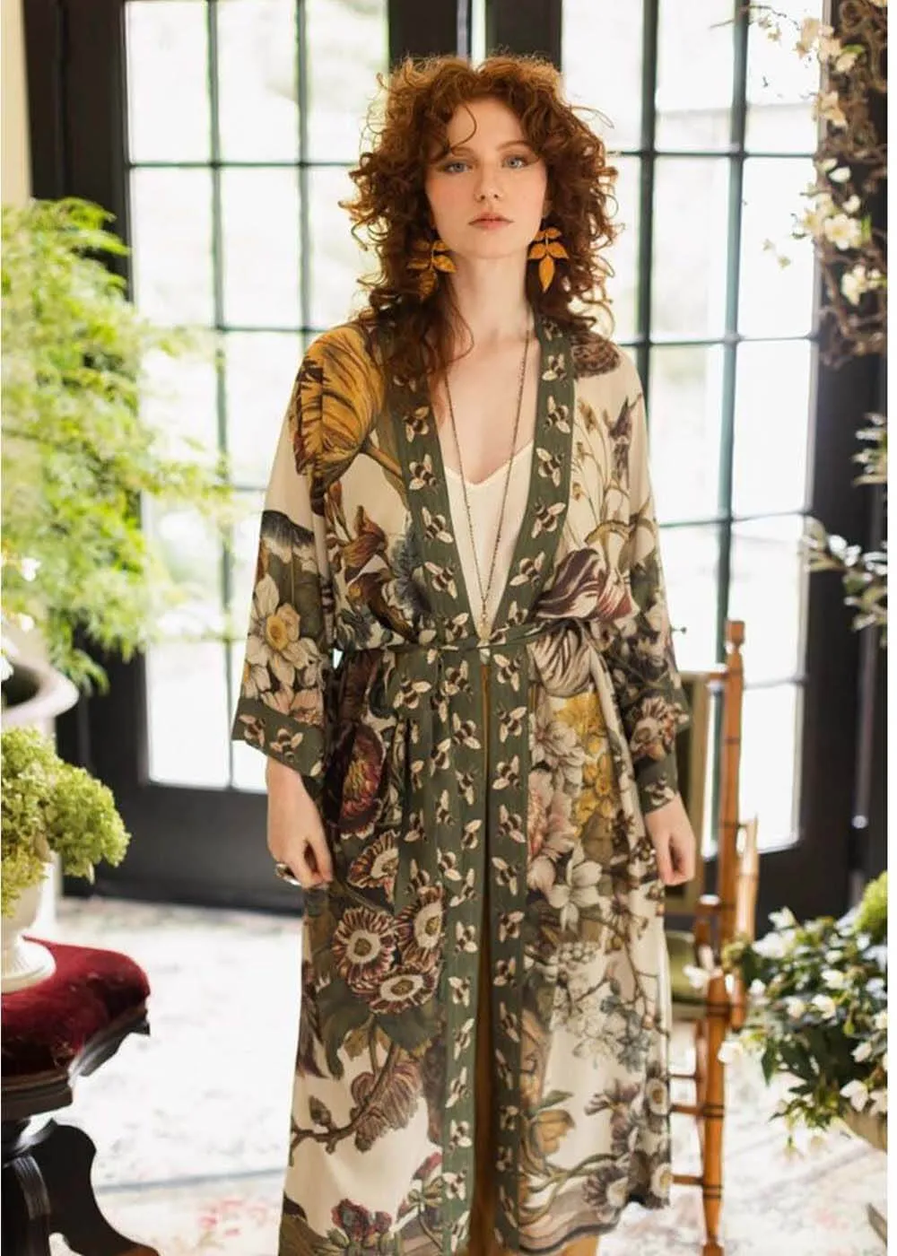 Market Of Stars Love Grows Wild Long Kimono