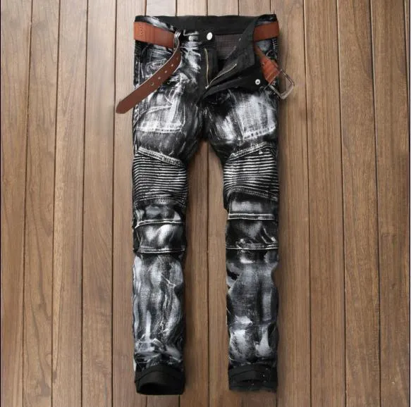 Men's Knee Pleated Denim Jeans