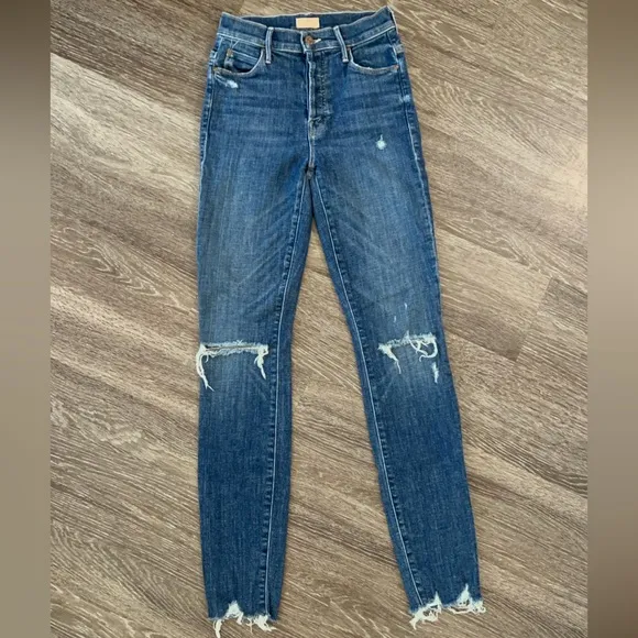 Mother, Women’s, Stunner Chew, Off Duty, Skinny, Button Fly, Jeans.