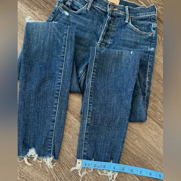 Mother, Women’s, Stunner Chew, Off Duty, Skinny, Button Fly, Jeans.