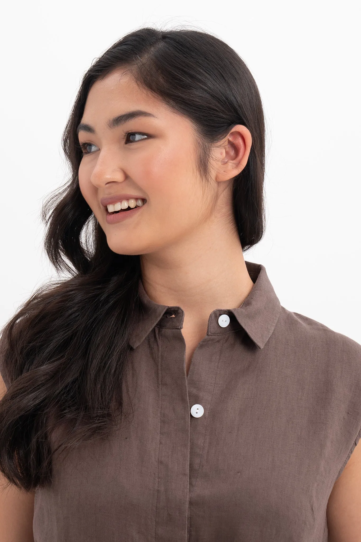 Noelani Sleeveless Linen Dress