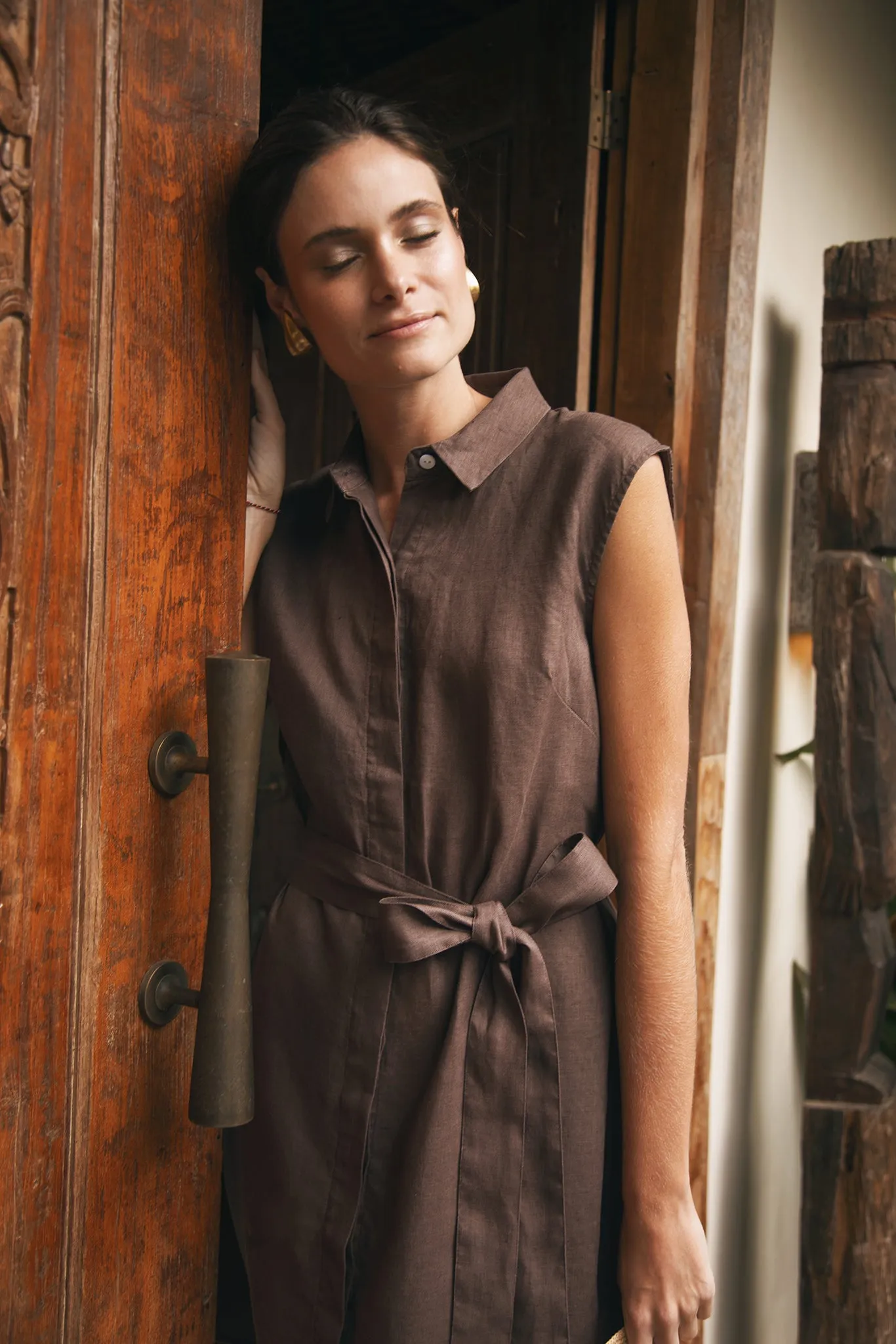 Noelani Sleeveless Linen Dress