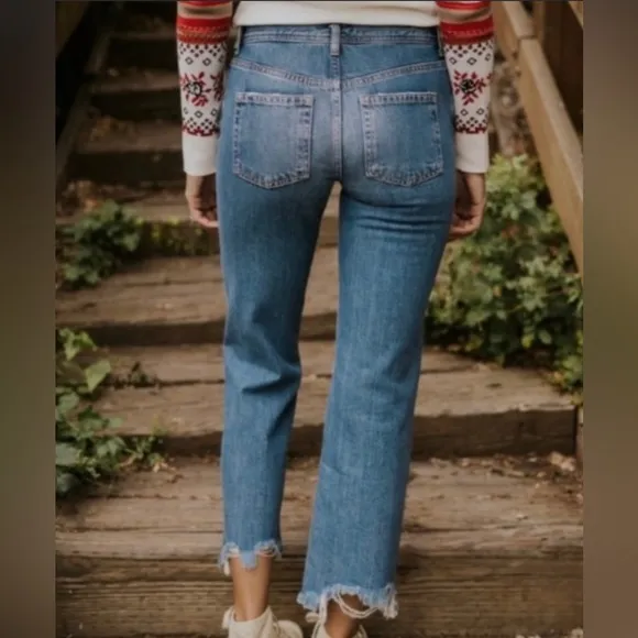 NWT Free People distressed jeans Size 25