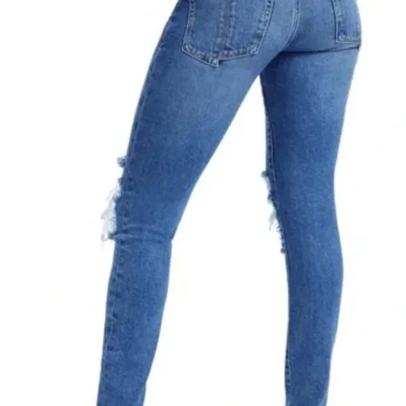 NWT GOOD AMERICAN Good Legs Split Back Pocket Skinny Jeans • size 4
