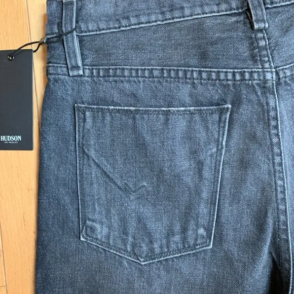 NWT Hudson Jeans Distressed Sloane Short Sz 26