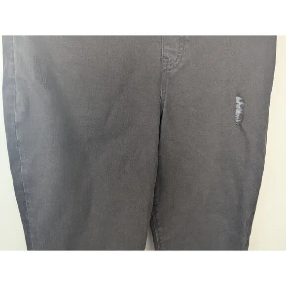 NWT Spanx Distressed Skinny Jeans in Vintage Black