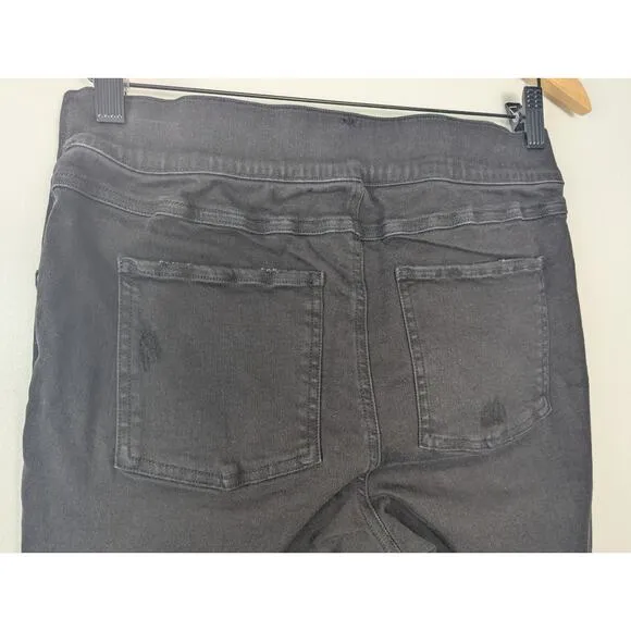 NWT Spanx Distressed Skinny Jeans in Vintage Black