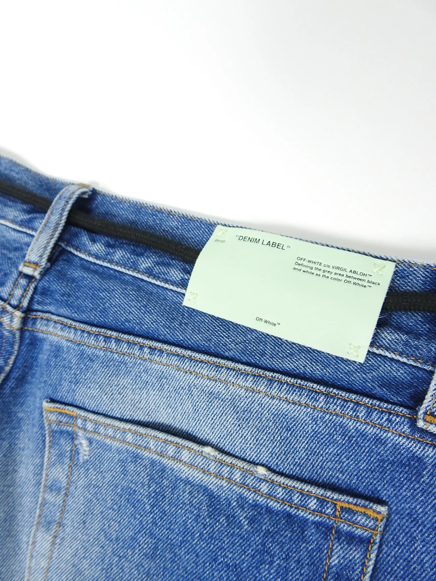 Off-White Skinny Denim Size 31