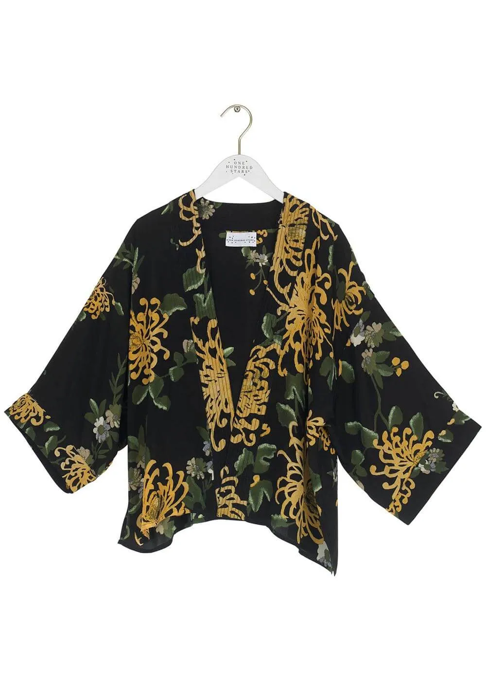 One Hundred Stars Chrysanthemum Crepe Korte Kimono Zwart