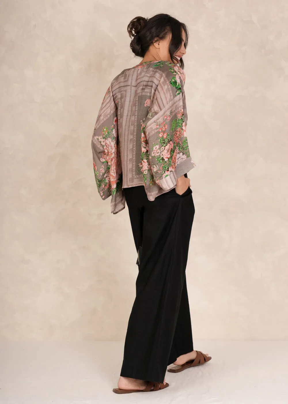 One Hundred Stars Neon Rose Korte Kimono Beige