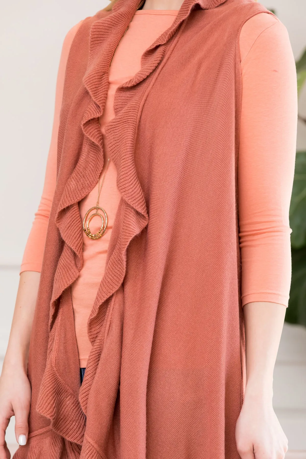 OPEN RUFFLED SLEEVELESS KIMONO CARDIGAN