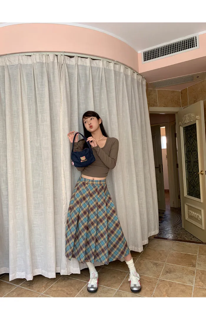 plaid pleated skirt
