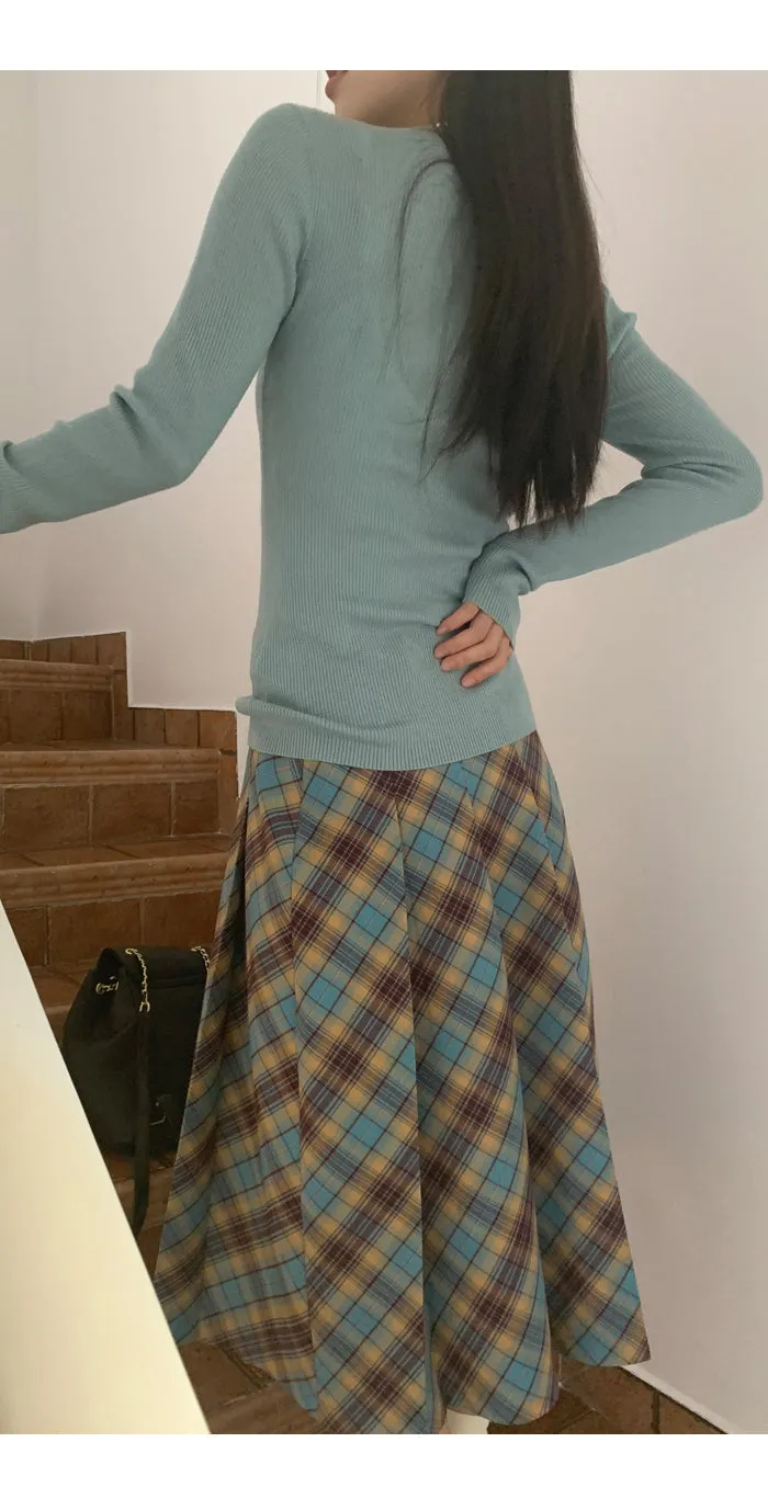 plaid pleated skirt