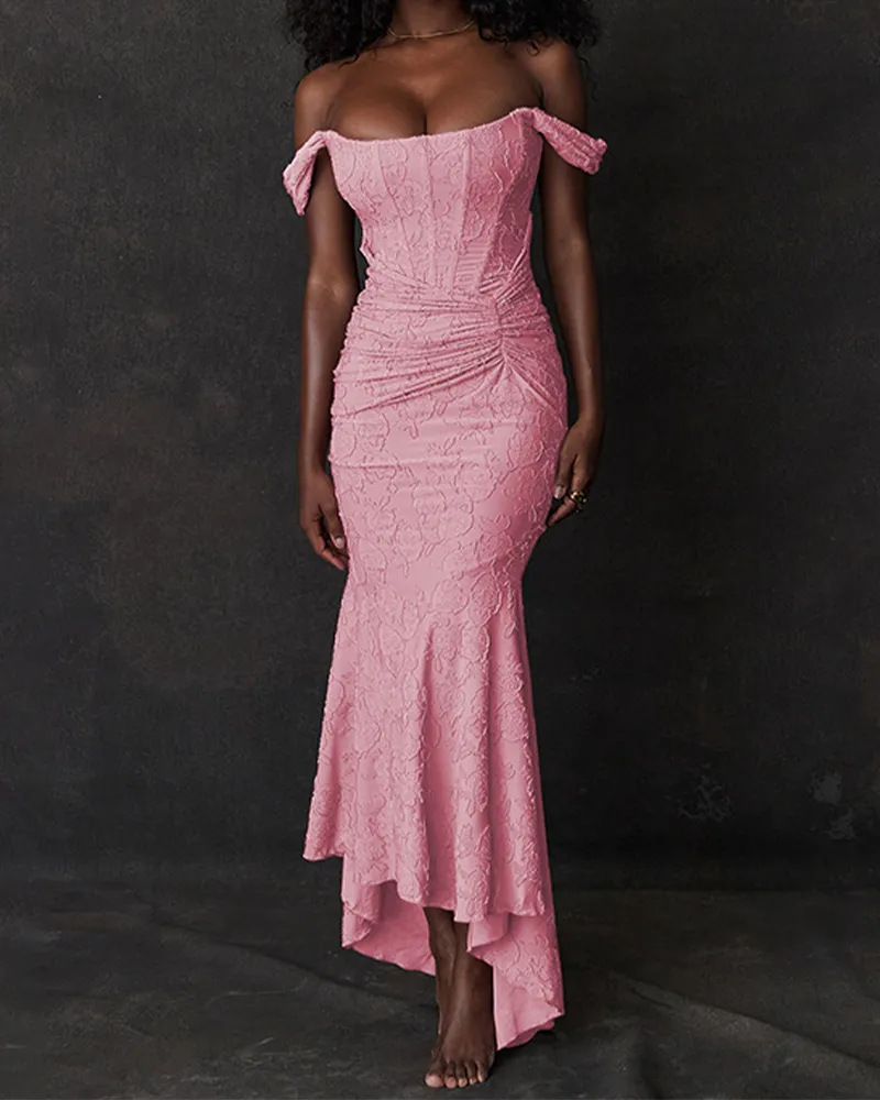 Pleated Hip-Hugging Fishtail Dress
